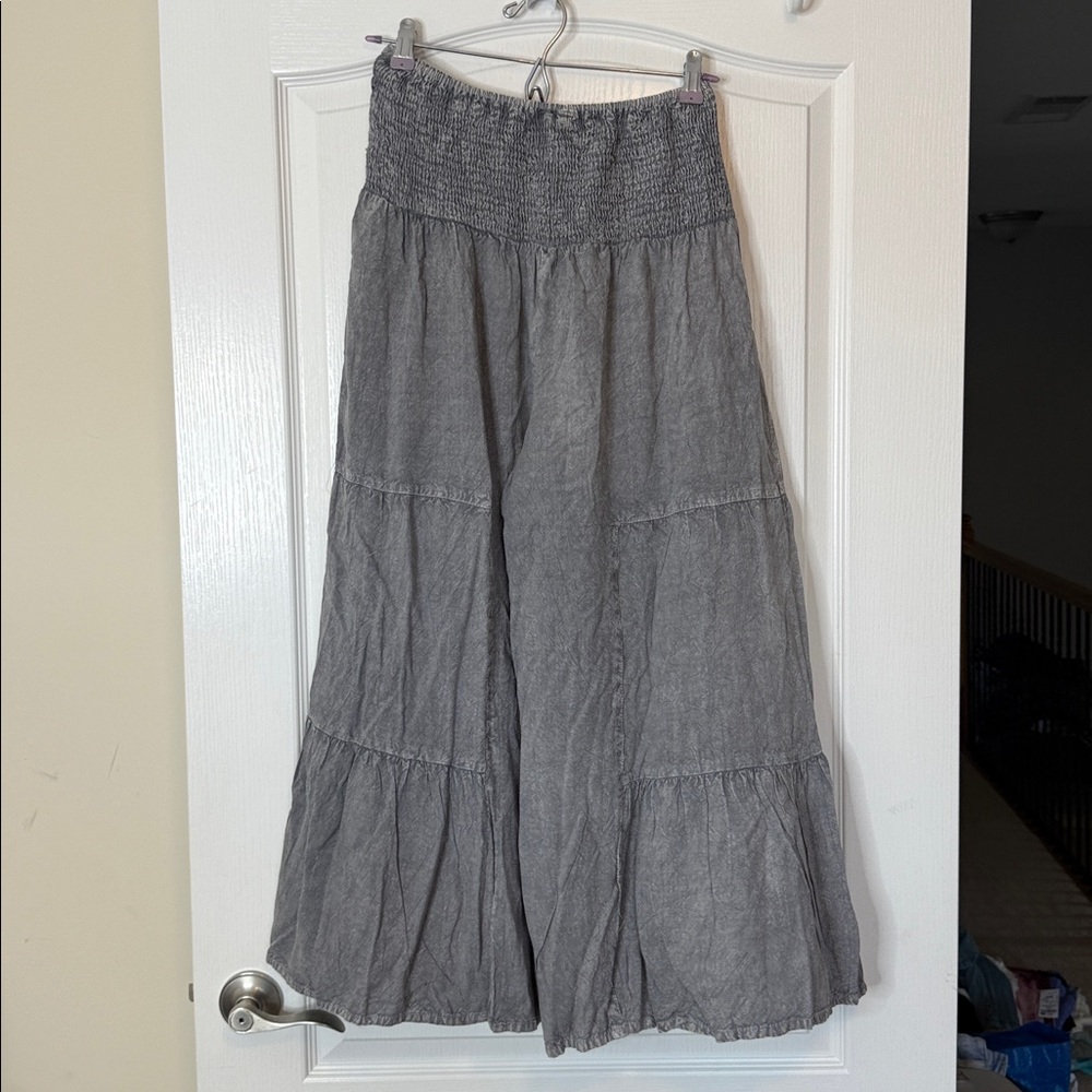 Cute Options BOHO Tiered Ruffle Pants Gray Medium / Large - Picture 8 of 13